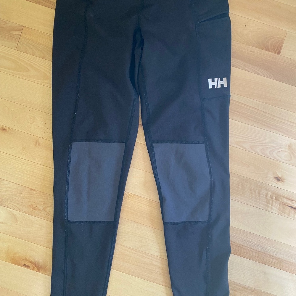Helly Hanson